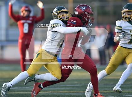 Thumbnail 3 in Richland @ Kennedy Catholic [WIAA 4A State Playoff Round 1] photogallery.