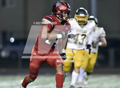 Thumbnail 2 in Richland @ Kennedy Catholic [WIAA 4A State Playoff Round 1] photogallery.