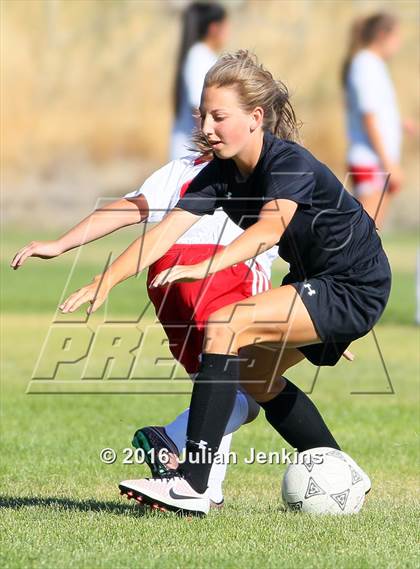 Thumbnail 1 in Weiser vs. Payette photogallery.