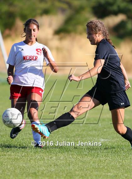 Thumbnail 1 in Weiser vs. Payette photogallery.