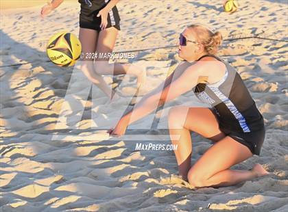 Thumbnail 3 in O'Connor vs. Mountain Ridge (AIA DI Pairs Round 1 Playoff) photogallery.