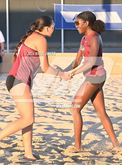 Thumbnail 1 in O'Connor vs. Mountain Ridge (AIA DI Pairs Round 1 Playoff) photogallery.