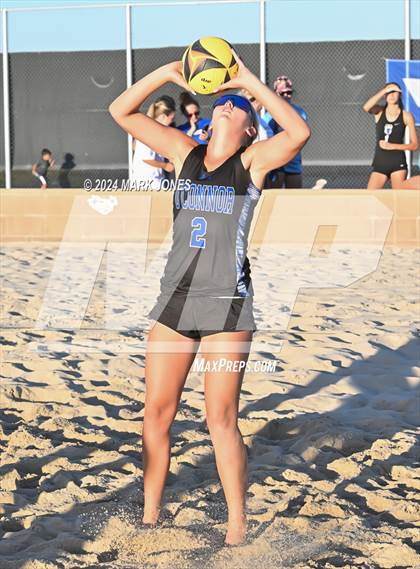 Thumbnail 2 in O'Connor vs. Mountain Ridge (AIA DI Pairs Round 1 Playoff) photogallery.