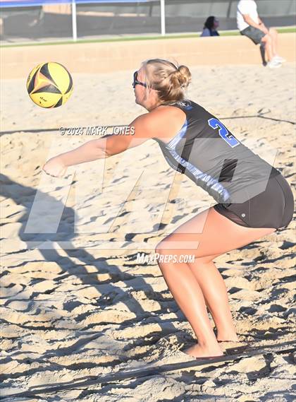 Thumbnail 3 in O'Connor vs. Mountain Ridge (AIA DI Pairs Round 1 Playoff) photogallery.
