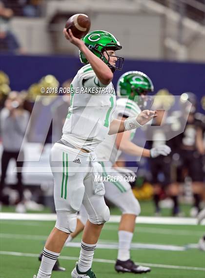 Thumbnail 3 in Pleasant Grove vs. Cuero (UIL 4A Division 2 Championship) photogallery.