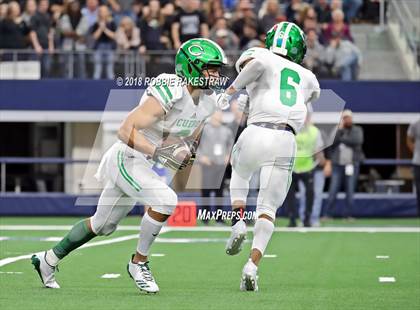Thumbnail 3 in Pleasant Grove vs. Cuero (UIL 4A Division 2 Championship) photogallery.