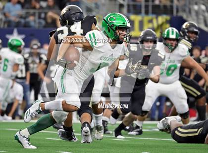 Thumbnail 1 in Pleasant Grove vs. Cuero (UIL 4A Division 2 Championship) photogallery.