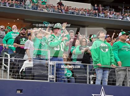 Thumbnail 3 in Pleasant Grove vs. Cuero (UIL 4A Division 2 Championship) photogallery.