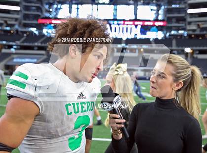 Thumbnail 1 in Pleasant Grove vs. Cuero (UIL 4A Division 2 Championship) photogallery.