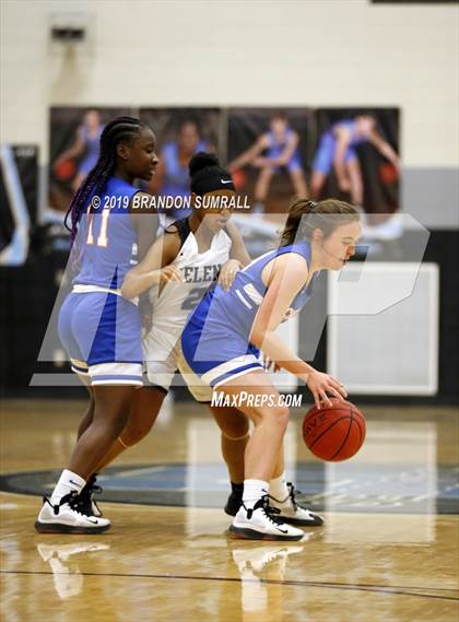 Thumbnail 1 in Chilton County @ Helena photogallery.