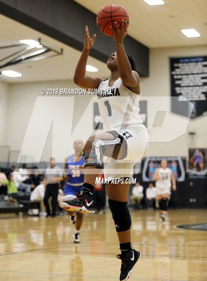 Thumbnail 3 in Chilton County @ Helena photogallery.