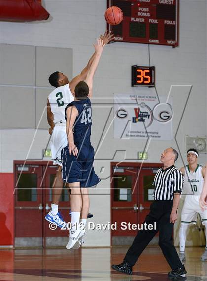 Thumbnail 2 in Vista del Lago vs. Manteca (CIF SJS D3 Playoff) photogallery.