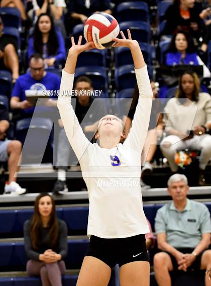 Thumbnail 2 in Clark vs Bishop Gorman photogallery.