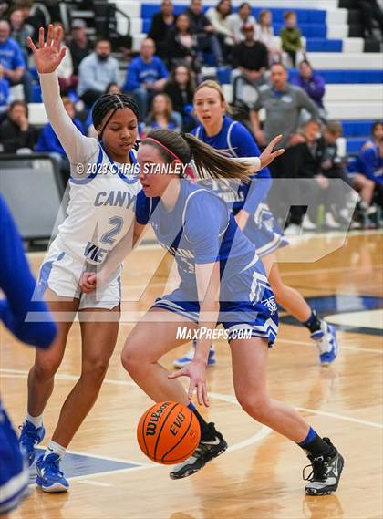 Thumbnail 3 in Catalina Foothills @ Canyon View (AIA-5A Semifinals) photogallery.