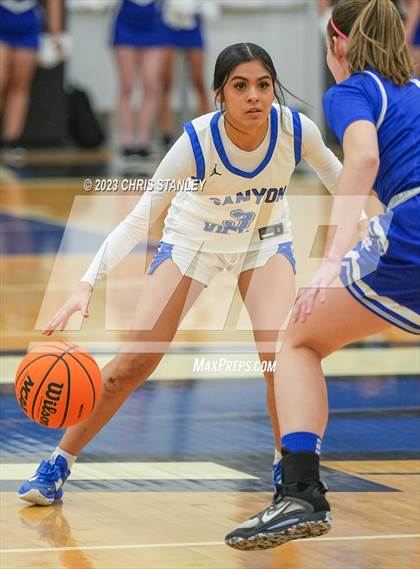 Thumbnail 2 in Catalina Foothills @ Canyon View (AIA-5A Semifinals) photogallery.