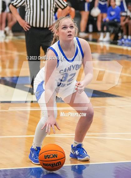 Thumbnail 2 in Catalina Foothills @ Canyon View (AIA-5A Semifinals) photogallery.