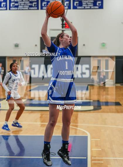 Thumbnail 2 in Catalina Foothills @ Canyon View (AIA-5A Semifinals) photogallery.