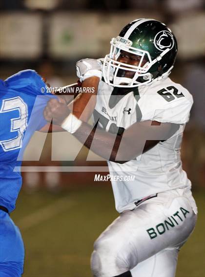 Thumbnail 3 in San Dimas vs. Bonita (Smudge Pot Game) photogallery.