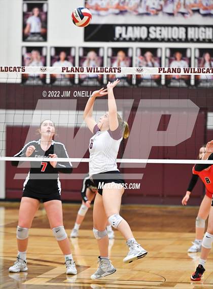 Thumbnail 1 in Coppell @ Plano photogallery.
