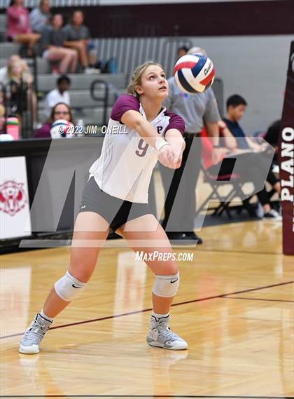 Thumbnail 3 in Coppell @ Plano photogallery.
