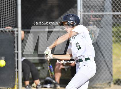Thumbnail 3 in Golden @ D'Evelyn Softball photogallery.