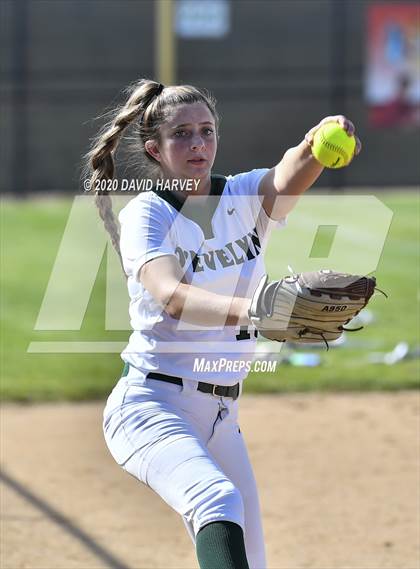 Thumbnail 3 in Golden @ D'Evelyn Softball photogallery.