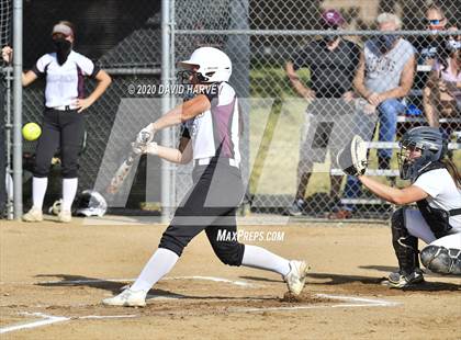Thumbnail 3 in Golden @ D'Evelyn Softball photogallery.