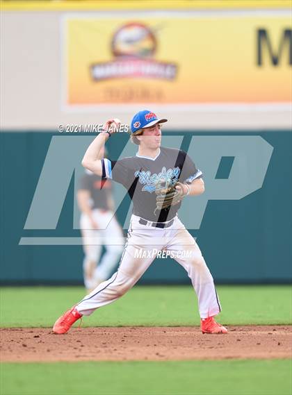 Thumbnail 3 in 42nd Annual FACA North All-Stars vs South All-Stars photogallery.