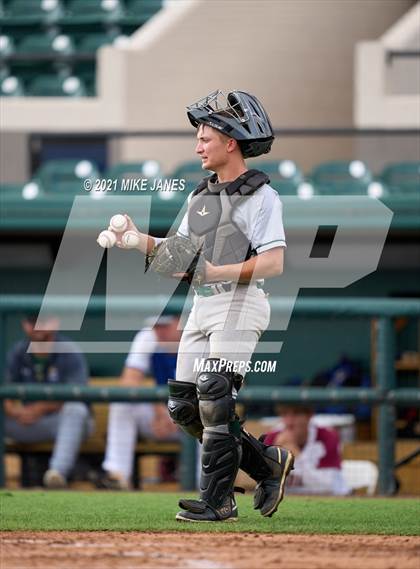 Thumbnail 3 in 42nd Annual FACA North All-Stars vs South All-Stars photogallery.