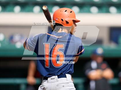 Thumbnail 2 in 42nd Annual FACA North All-Stars vs South All-Stars photogallery.