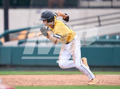 Thumbnail 3 in 42nd Annual FACA North All-Stars vs South All-Stars photogallery.