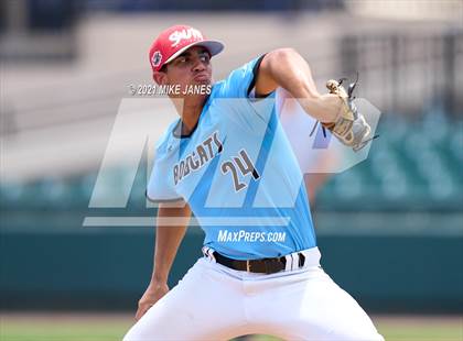 Thumbnail 3 in 42nd Annual FACA North All-Stars vs South All-Stars photogallery.