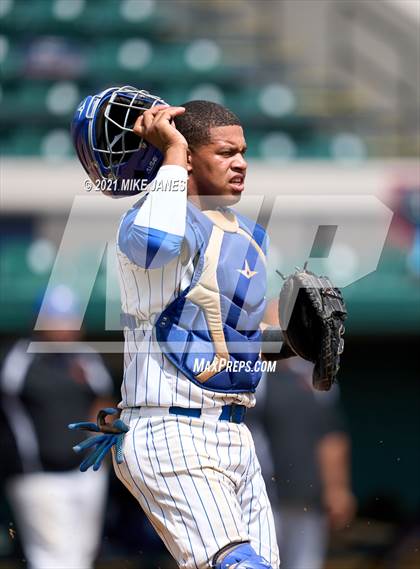Thumbnail 1 in 42nd Annual FACA North All-Stars vs South All-Stars photogallery.