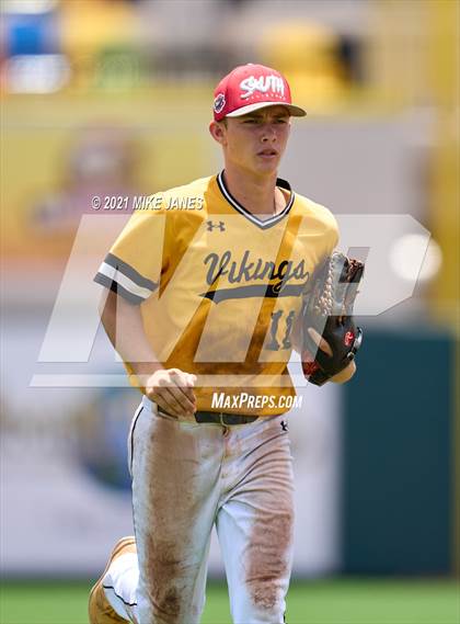 Thumbnail 3 in 42nd Annual FACA North All-Stars vs South All-Stars photogallery.