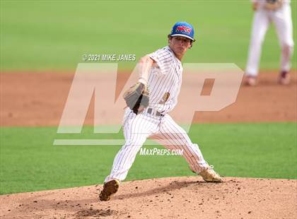 Thumbnail 2 in 42nd Annual FACA North All-Stars vs South All-Stars photogallery.