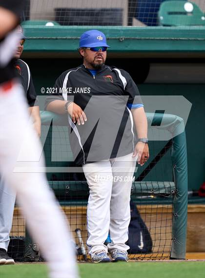 Thumbnail 2 in 42nd Annual FACA North All-Stars vs South All-Stars photogallery.