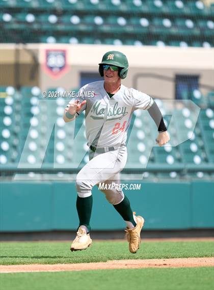 Thumbnail 3 in 42nd Annual FACA North All-Stars vs South All-Stars photogallery.