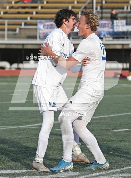 Thumbnail 3 in Old Saybrook vs Holy Cross (CIAC Class S Championship) photogallery.
