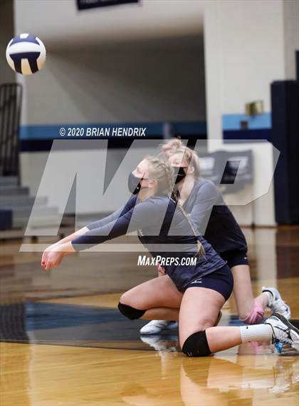 Thumbnail 2 in Foard @ East Burke photogallery.
