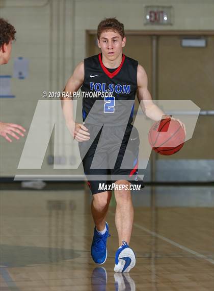 Thumbnail 3 in College Park vs. Folsom (Adidas Challenge) photogallery.