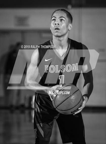 Thumbnail 2 in College Park vs. Folsom (Adidas Challenge) photogallery.