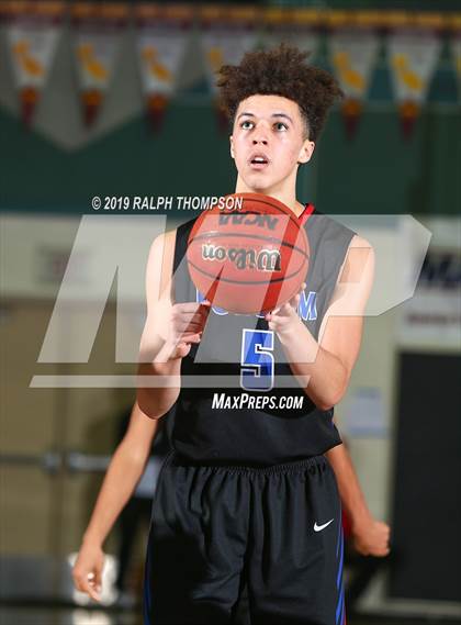 Thumbnail 1 in College Park vs. Folsom (Adidas Challenge) photogallery.