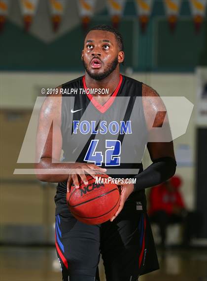 Thumbnail 3 in College Park vs. Folsom (Adidas Challenge) photogallery.