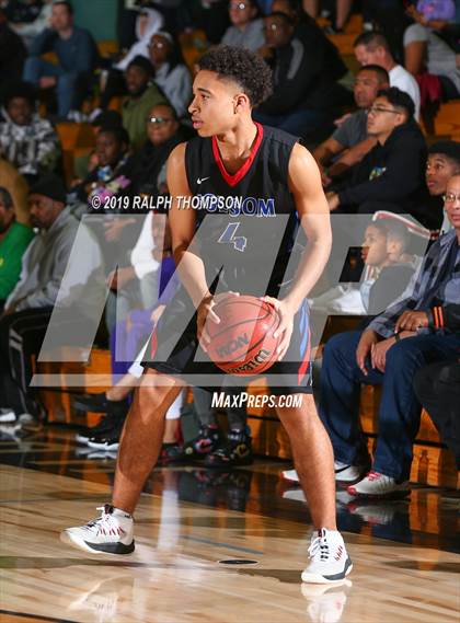Thumbnail 3 in College Park vs. Folsom (Adidas Challenge) photogallery.