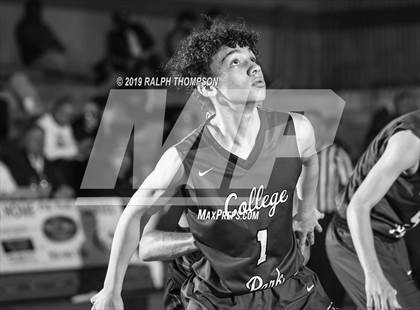 Thumbnail 2 in College Park vs. Folsom (Adidas Challenge) photogallery.