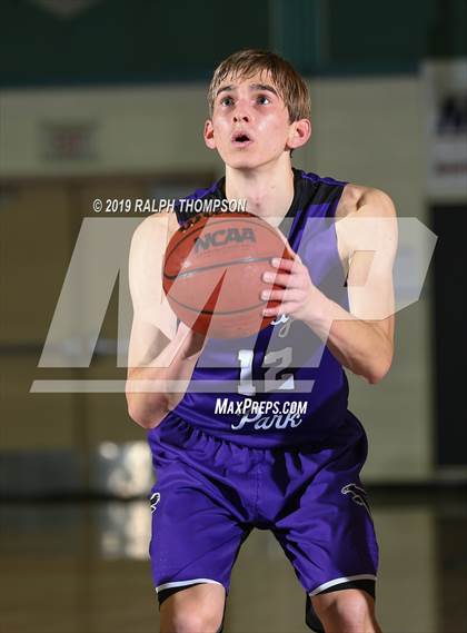 Thumbnail 3 in College Park vs. Folsom (Adidas Challenge) photogallery.