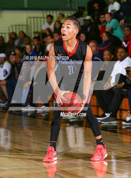 Thumbnail 2 in College Park vs. Folsom (Adidas Challenge) photogallery.