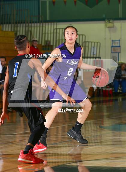 Thumbnail 3 in College Park vs. Folsom (Adidas Challenge) photogallery.