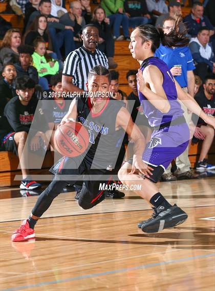 Thumbnail 3 in College Park vs. Folsom (Adidas Challenge) photogallery.