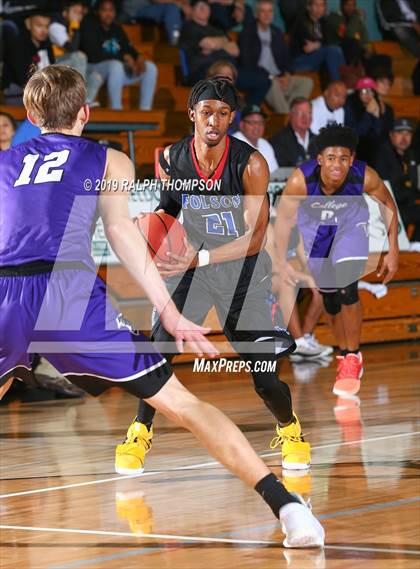Thumbnail 3 in College Park vs. Folsom (Adidas Challenge) photogallery.